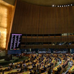 Le vote condamnant les annexations russes en Ukraine durant une assemblée générale des Nations unies, le 12 octobre 2022.