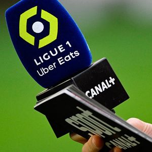Canal+ diffuse cette saison encore deux matchs de Ligue 1 par journée de championnat.