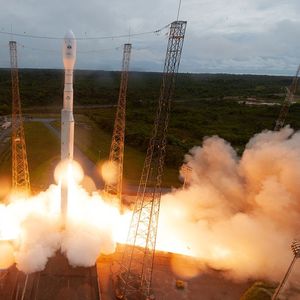 Le 13 juillet 2022, le lanceur Vega-C rocket réussissait son vol inaugural, mais le 21 décembre 2022, le lanceur ratait sa première mission commerciale et perdait deux satellites Pléiades Neo d'Airbus.