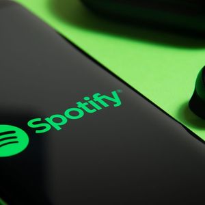 Spotify compte 220 millions d'abonnés payants à travers le monde.