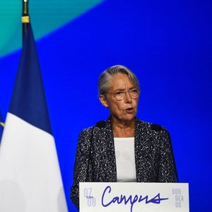 Elisabeth Borne a dénoncé les « ambiguïtés » de La France insoumise après l'attaque du Hamas contre Israël.