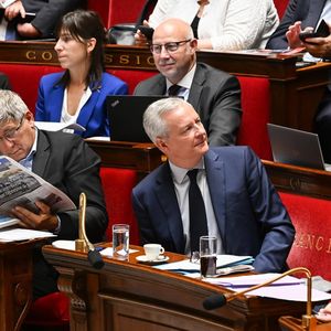 Jean-René Cazeneuve (Renaissance, rapporteur général du budget), Eric Coquerel (LFI, président de la commission des Finances) et Bruno Le Maire, ministre de l'Economie et des Finances (ici en octobre 2022), seront au centre des débats du budget 2024 à partir de mardi.