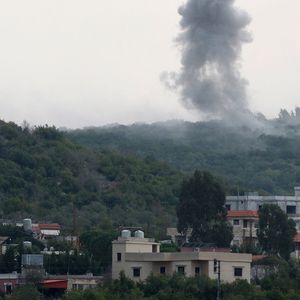 Bombardement israélien du village libanais Aita Al Shaab, à la frontière entre les deux pays, le 9 octobre.