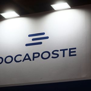 Docaposte lance avec trois partenaires technologiques français, LightOn, Aleia et NumSpot, sa première « solution souveraine et de confiance » d'IA générative.