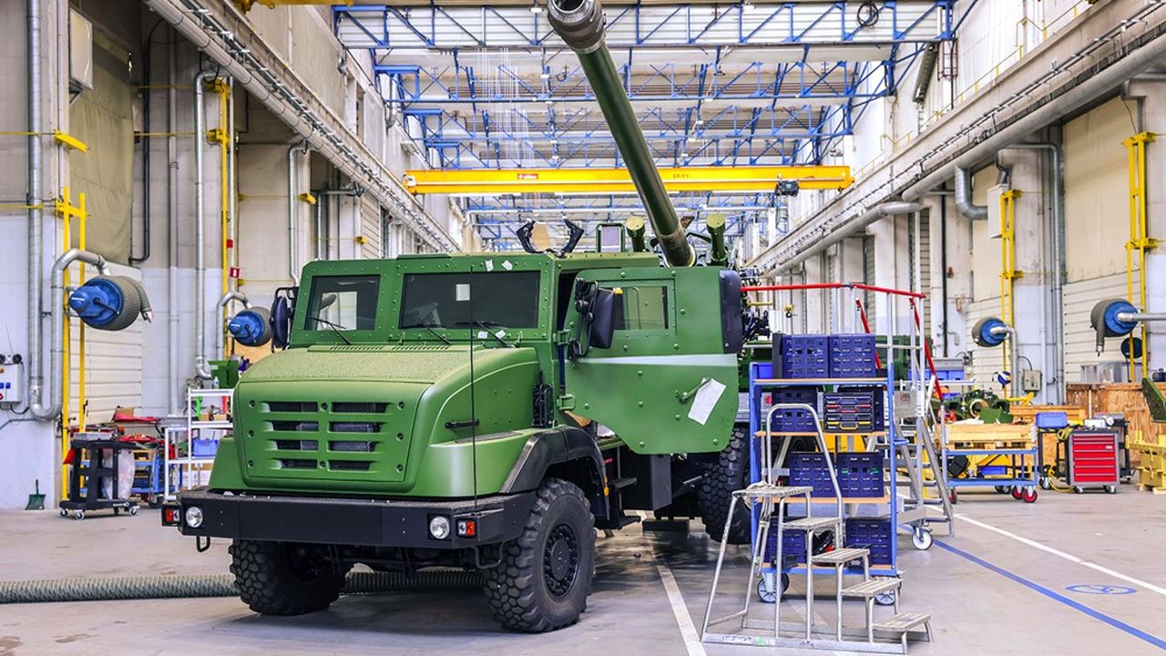 KNDS assemble 6 systèmes d'artillerie automoteurs Caesar par mois, contre 2 exemplaires par mois au début de 2022.