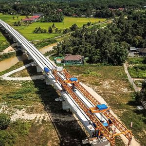 Le chantier de la ligne ferroviaire East Coast Rail Link, en Malaisie, a été en grande partie financé et construit par la Chine.