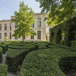 L'hôtel de Maisons à Paris