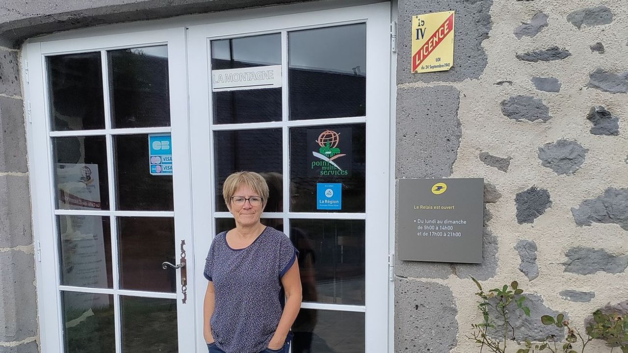 Sabine Guérin a décidé de quitter sa Gironde pour reprendre le bar-restaurant multi-services de Cézens. Un an après, elle dit stop.