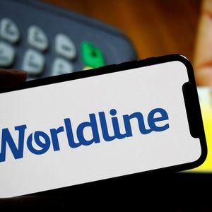 La panne matérielle a eu lieu entre 12h30 et 13h20 et a bloqué l'acceptation des paiements par carte bancaire de tous les réseaux partenaires de Worldline.