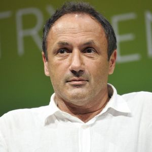 Ludovic Le Moan, PDG de Sigfox, se défend des accusations contre la santé de son entreprise. Il annonce un chiffre d'affaires d'environ 60 millions d'euros pour 2017.