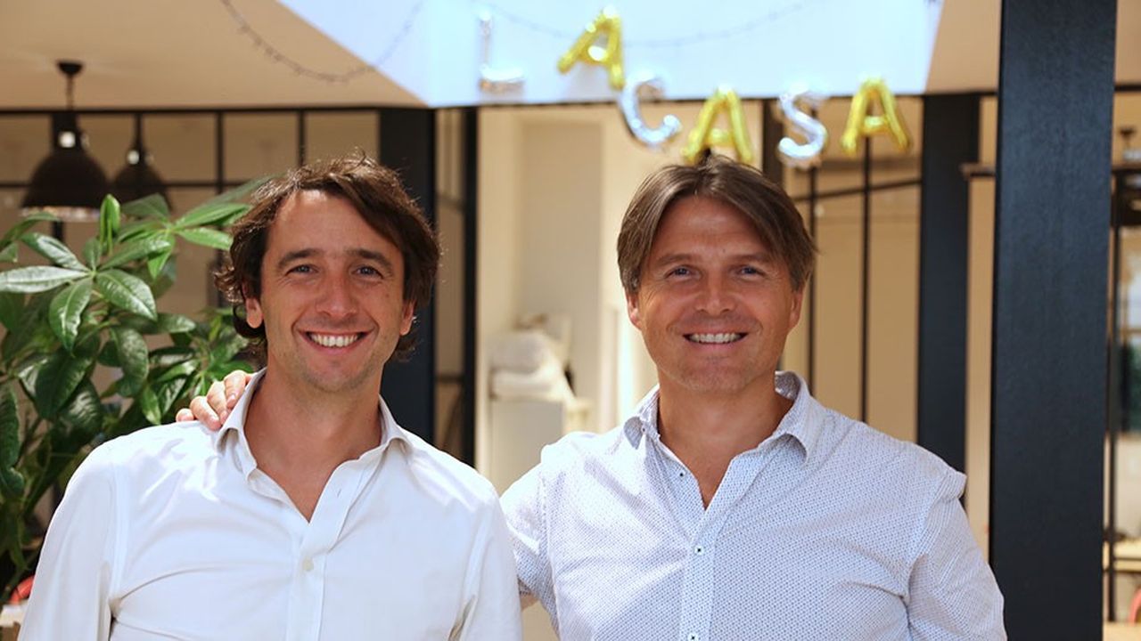 Emmanuel Arnaud et Charles-Edouard Girard, cofondateurs de GuesttoGuest.