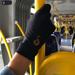 Spinali Design contre les virus avec ses gants connectés