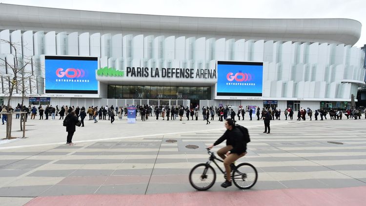 Plus de 200 tables rondes, interviews, conférences sont organisées les mercredi 5 et jeudi 6 avril à Paris La Défense Arena.