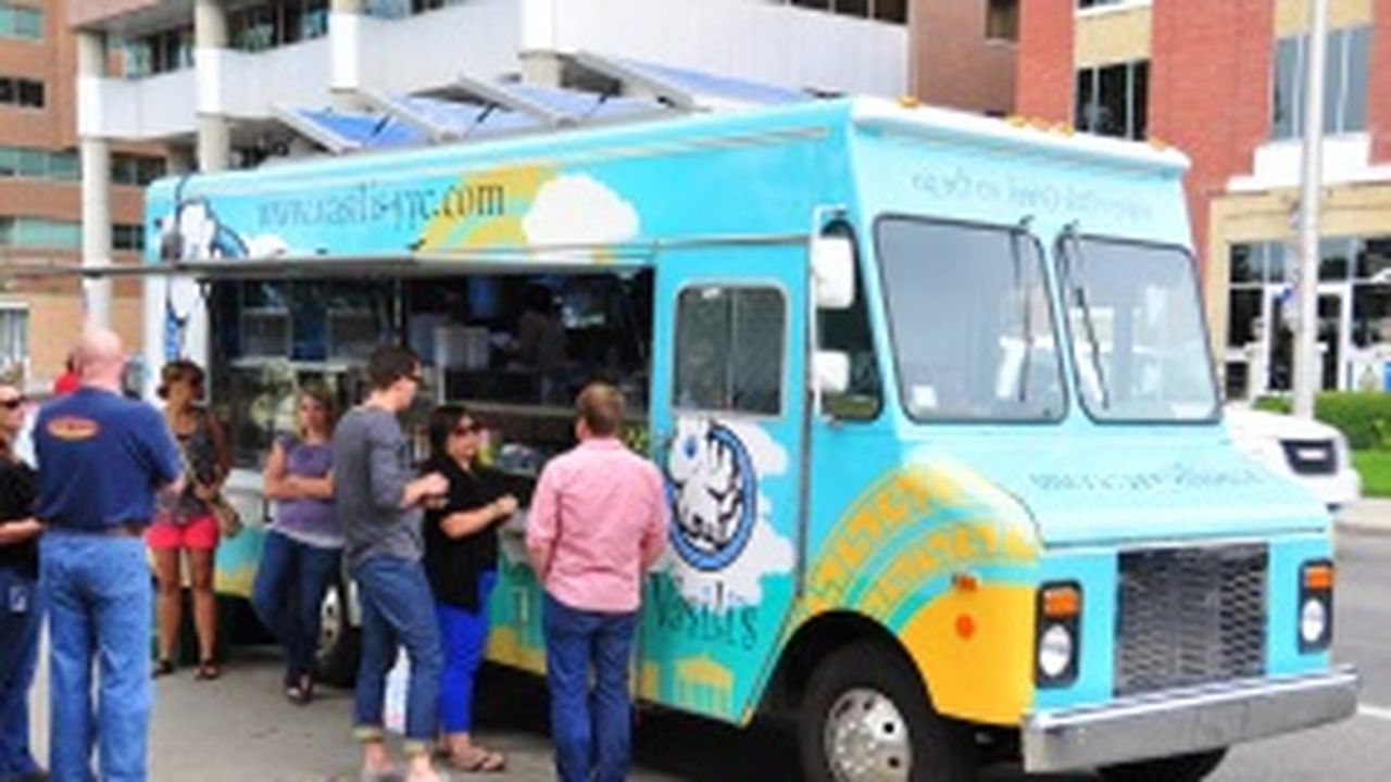 Tendance : les « food trucks » roulent vers le succès