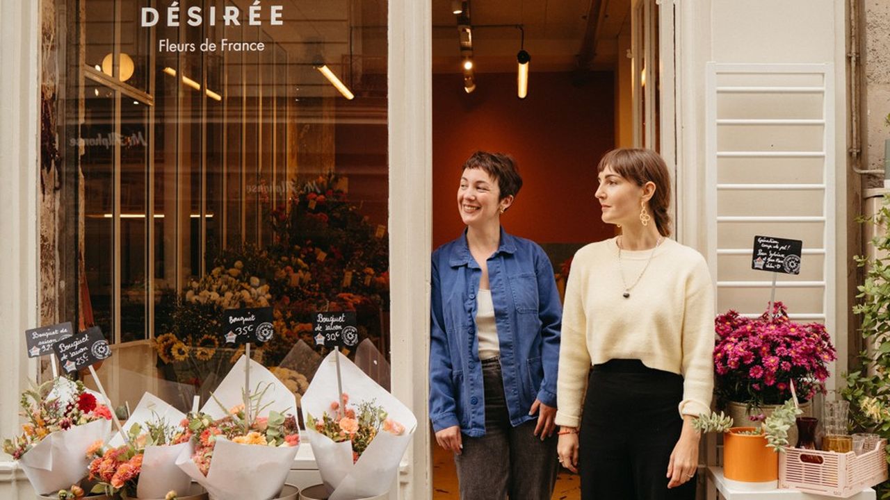 Mathilde Bignon et Audrey Venant sont les cofondatrices des cafés-fleuristes Désirée.