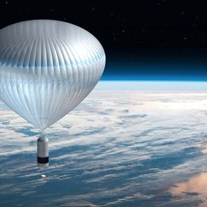 En 2024, la start-up Zephalto devrait procéder au premier vol de Céleste, un ballon capable d'emmener 6 passagers dans la stratosphère.