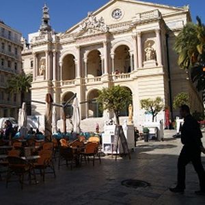 Place de l'Opéra à Toulon.