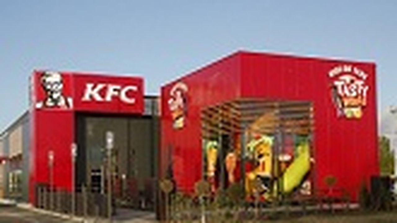 KFC déploie ses ailes en franchise