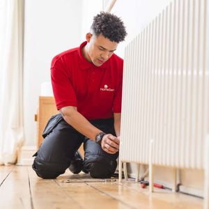 HomeServe réalise toutes sortes d'interventions de réparation et de dépannage sur la plomberie, la serrurerie, l'électroménager et, depuis 2017, sur le chauffage et la climatisation.