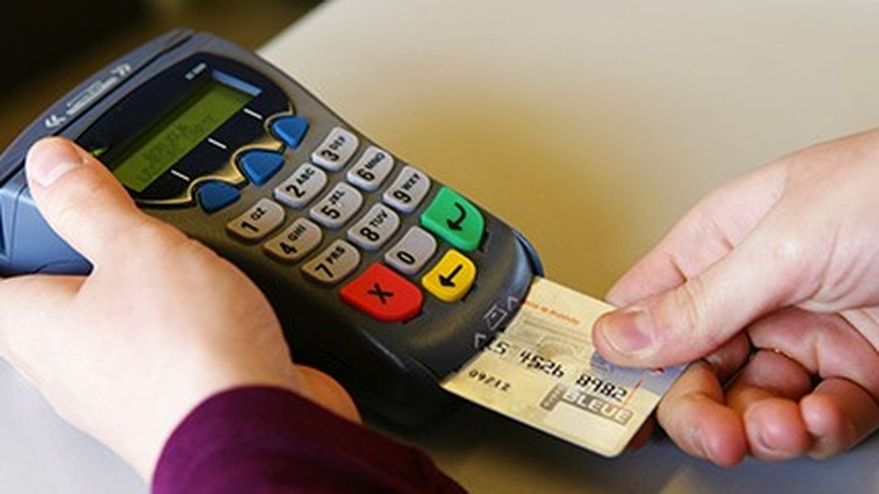 Paiements par carte bancaire : un relevé des frais envoyé aux commerçants