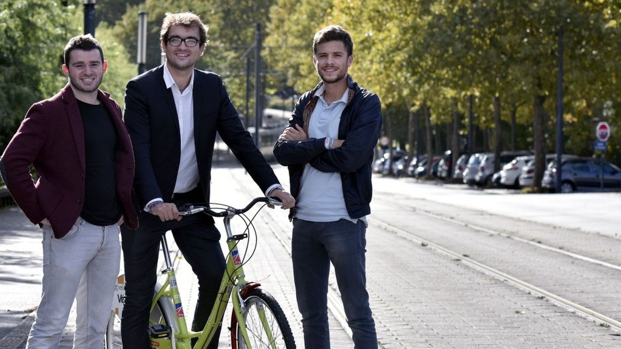 Johnny Smith, Pierre Régnier et Romain Savouré, cofondateurs de la start-up Velco.