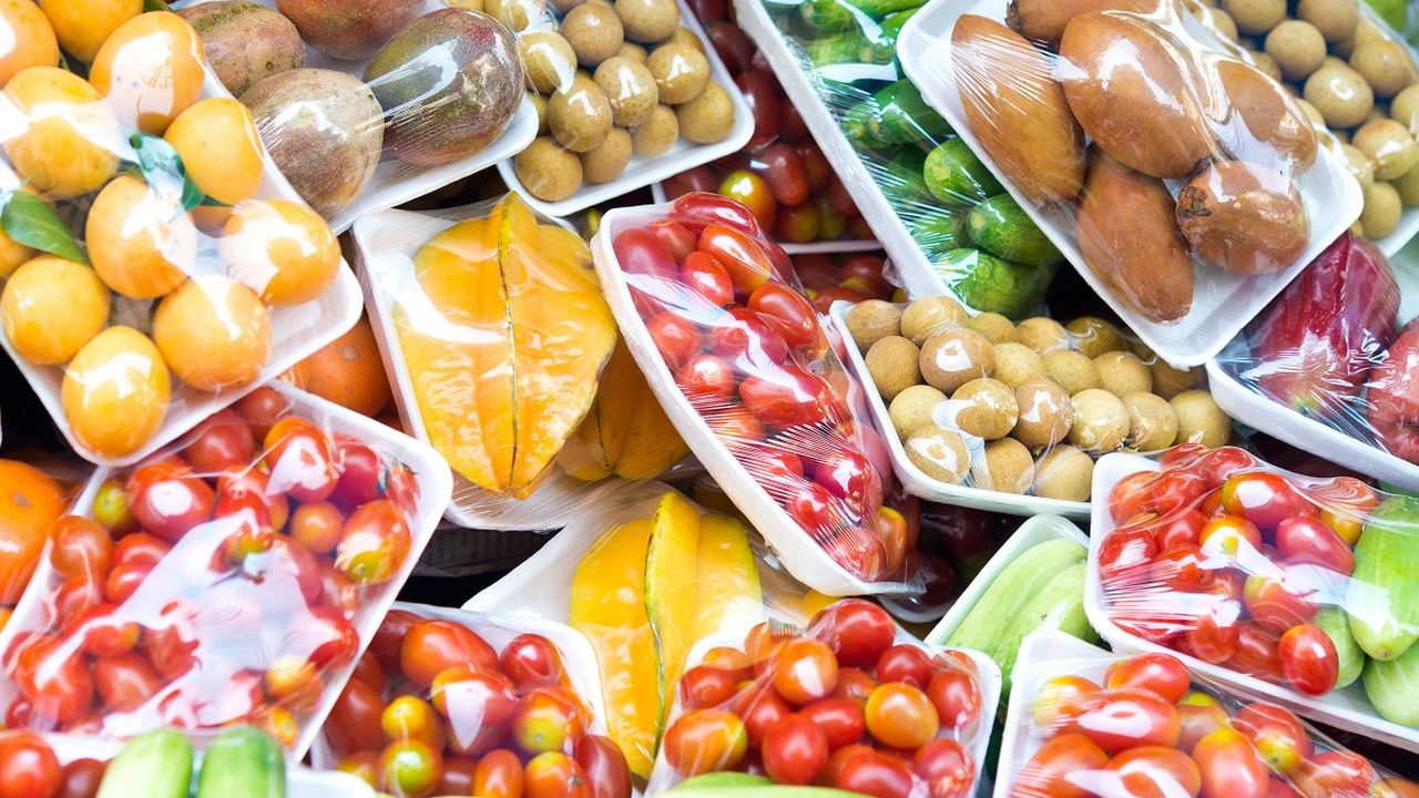 Vente de fruits et légumes frais : fini les emballages plastiques