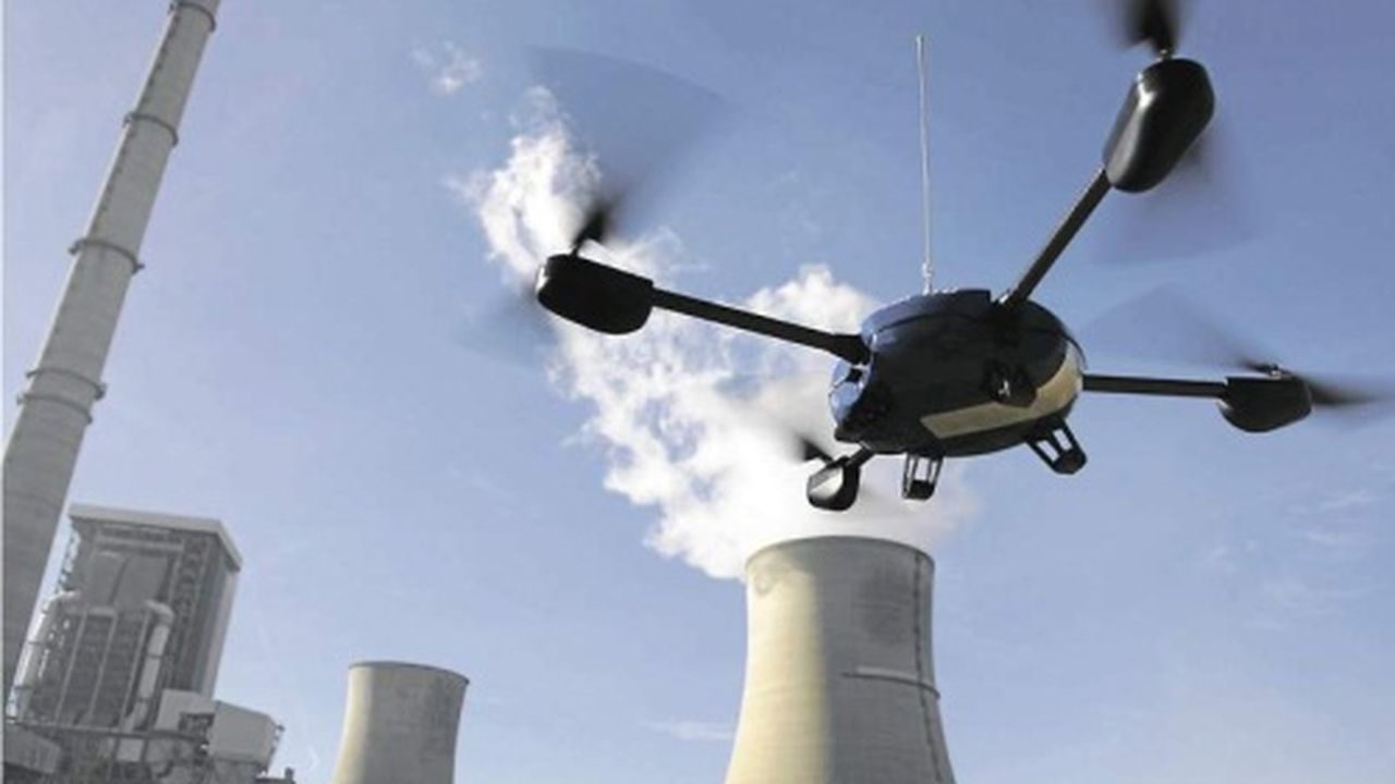 Micro-hélicoptères à 4 rotors ou ailes volantes, les drones sont à la mode. Célèbres pour leurs applications militaires, ils investissent maintenant notre quotidien