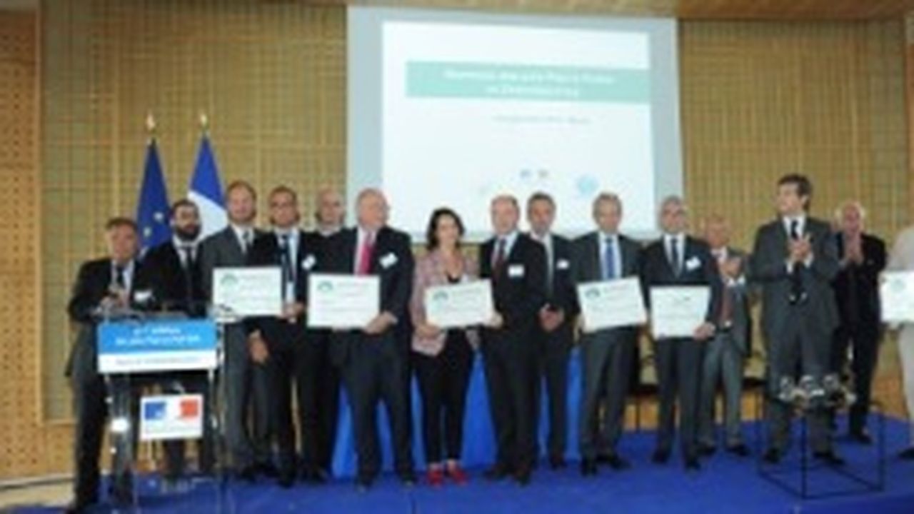 Le Palmarès du Prix Pierre Potier et ChemStartup 2013 a été dévoilé le 10 septembre au Ministère de l'Économie, de l'Industrie et de l'Emploi, en présence d'Arnaud Montebourg