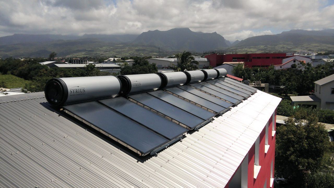 Syrius Solar Industry a installé ses usines outre-mer pour pouvoir y vendre des chauffe-eau solaires individuels.