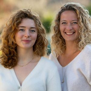 Les soeurs Agathe et Iris Pillon ont créé en 2019 Pourprées, une marque de culottes menstruelles écoresponsables.