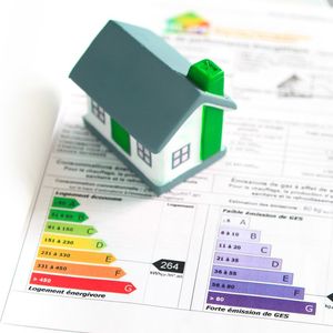 Vente d’une « passoire thermique » : report de l’obligation de réaliser un audit énergétique