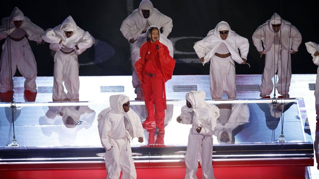 Lors du Super Bowl, le 12 février dernier, la chanteuse Rihanna a interprété plusieurs chansons dont les droits sont codétenus par le fonds Hipgnosis Songs Fund.
