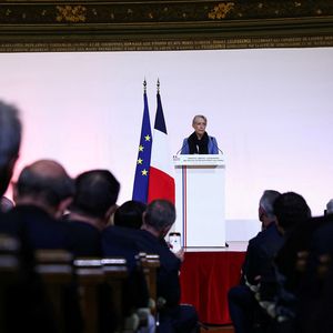 La Première ministre Elisabeth Borne a dévoilé une série de mesures régaliennes post-émeutes ce jeudi à la Sorbonne.