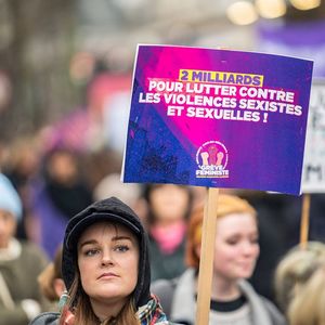 Plusieurs milliers de personnes ont manifesté à Paris à l'occasion de la Journée internationale de lutte pour les droits des femmes le 8 mars dernier.