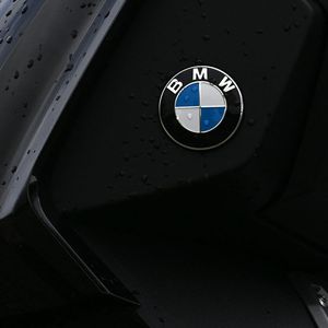Le changement de contrat concerne, dans l'Hexagone, 36 investisseurs, qui détiennent au total 152 points de vente BMW et 122 points de vente Mini.
