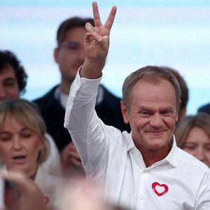 Donald Tusk, leader de l'opposition polonaise, à l'annonce du résultat des élections législatives, le 15 octobre à Varsovie.