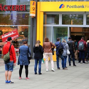 A partir de 2026, seuls 200 sites Postbank proposeront encore des services de courrier, hérités de la privatisation de la poste allemande.