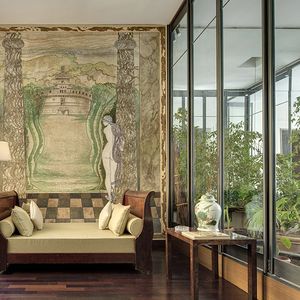 Le salon près du jardin d'hiver du palazzo Berardi à Rome, bâtiment mis en vente à 15 millions d'euros.