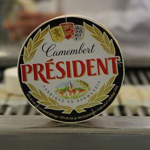 Le camembert President a été lancé en 1968 par Michel Besnier, le père d'Emmanuel Besnier, patron du groupe Lactalis