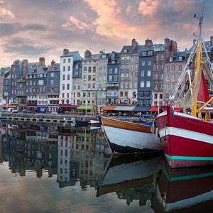 Pour acheter un bien à Deauville, il faut débourser environ 6.600 €/m2, et beaucoup plus pour un appartement en front de mer ou une belle propriété anglo-normande.