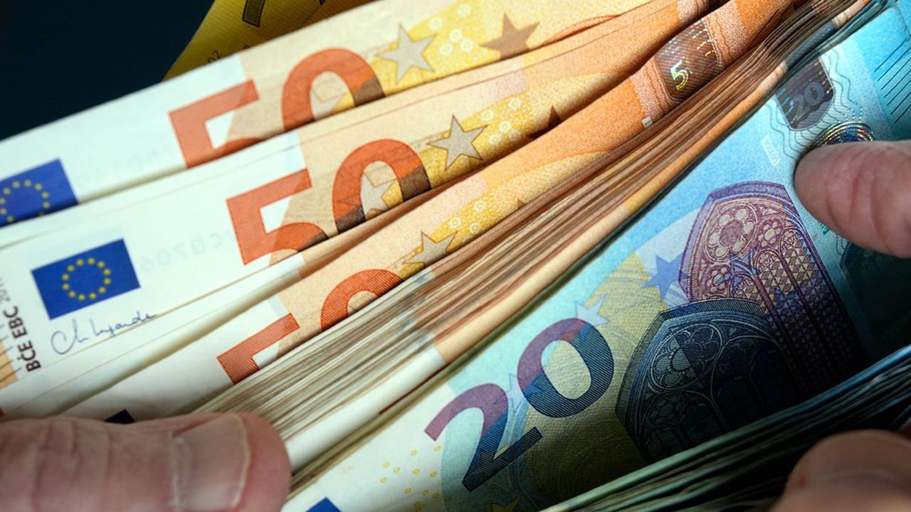 L'une des évaluations sommaires possibles de l'écart fiscal en France pourrait être de 7 à 27 milliards d'euros par an pour les impôts des particuliers.