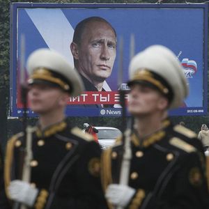 « Poutine se perd dans le rêve d'une Grande Russie parce qu'il a été impuissant à diversifier son économie et bien remplir les assiettes » estime Eric Le Boucher.