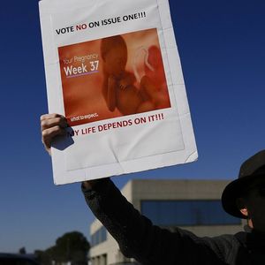 Selon l'Institute of Labor Economics en Allemagne, jusqu'à une Américaine sur quatre cherchant à se faire avorter à échouer en raison de ces nouvelles interdictions.