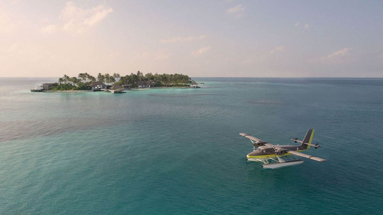 « Cheval Blanc Randheli », aux Maldives, propose un îlot privé, à l'écart des 46 villas de l'île principale.