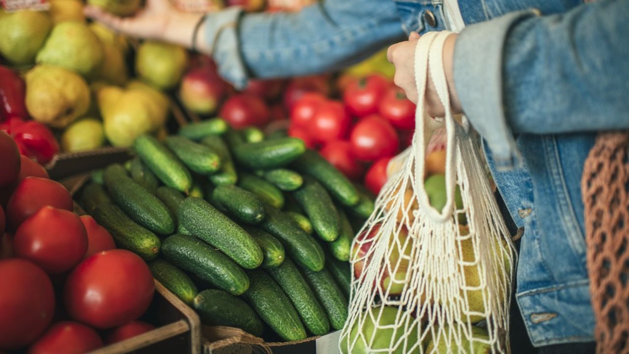 32 % des consommateurs interrogés par l'application Shopmium indiquent qu'ils sont prêts à dépenser davantage pour les fruits et légumes,