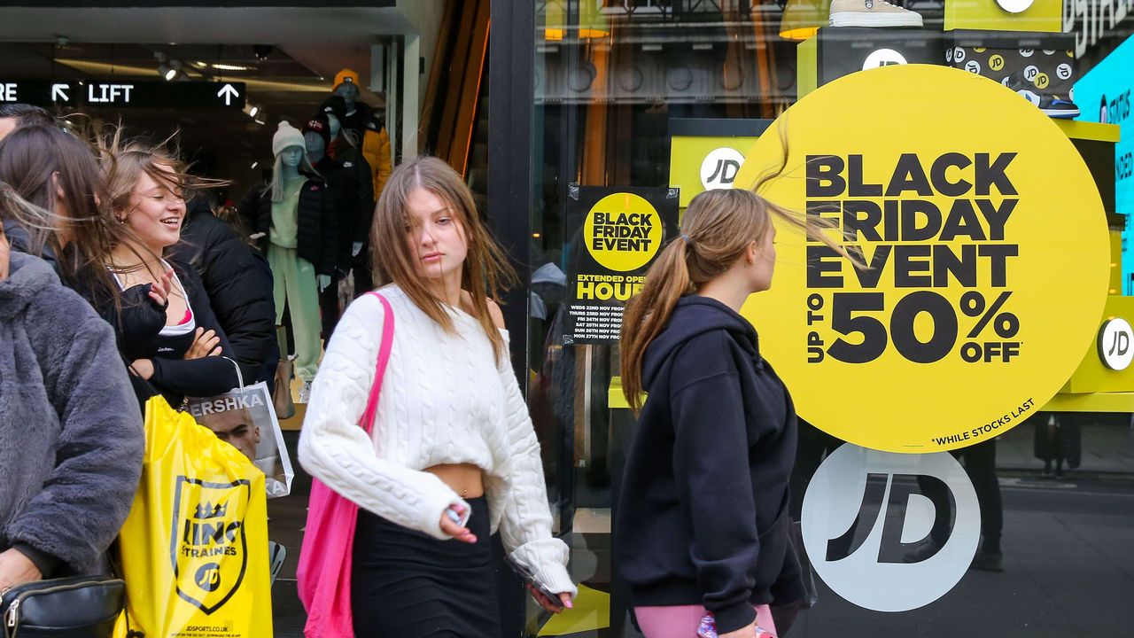 Black Friday record aux Etats-Unis, le consommateur profite des promotions  pour parer à l'inflation