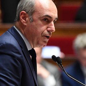 Olivier Marleix, le président du groupe LR à l'Assemblée nationale, entend profiter de sa niche parlementaire pour mettre l'accent sur les divisions de la majorité, notamment sur la question des accords migratoires avec l'Algérie.