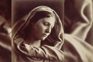 « Mary Mother » (Mary Ann Hillier). Photographie de Julia Margaret Cameron (1815-1879), 1867. Paris, Maison de Victor Hugo.