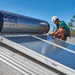 Gaïa a déjà posé 15.000 chauffe-eau solaires individuels et 10.000 collectifs à La Réunion.