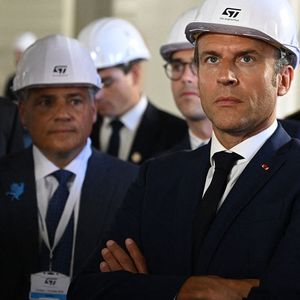 Emmanuel Macron devrait annoncer lundi sa volonté de produire en France des puces électroniques capables de faire tourner l'intelligence artificielle.